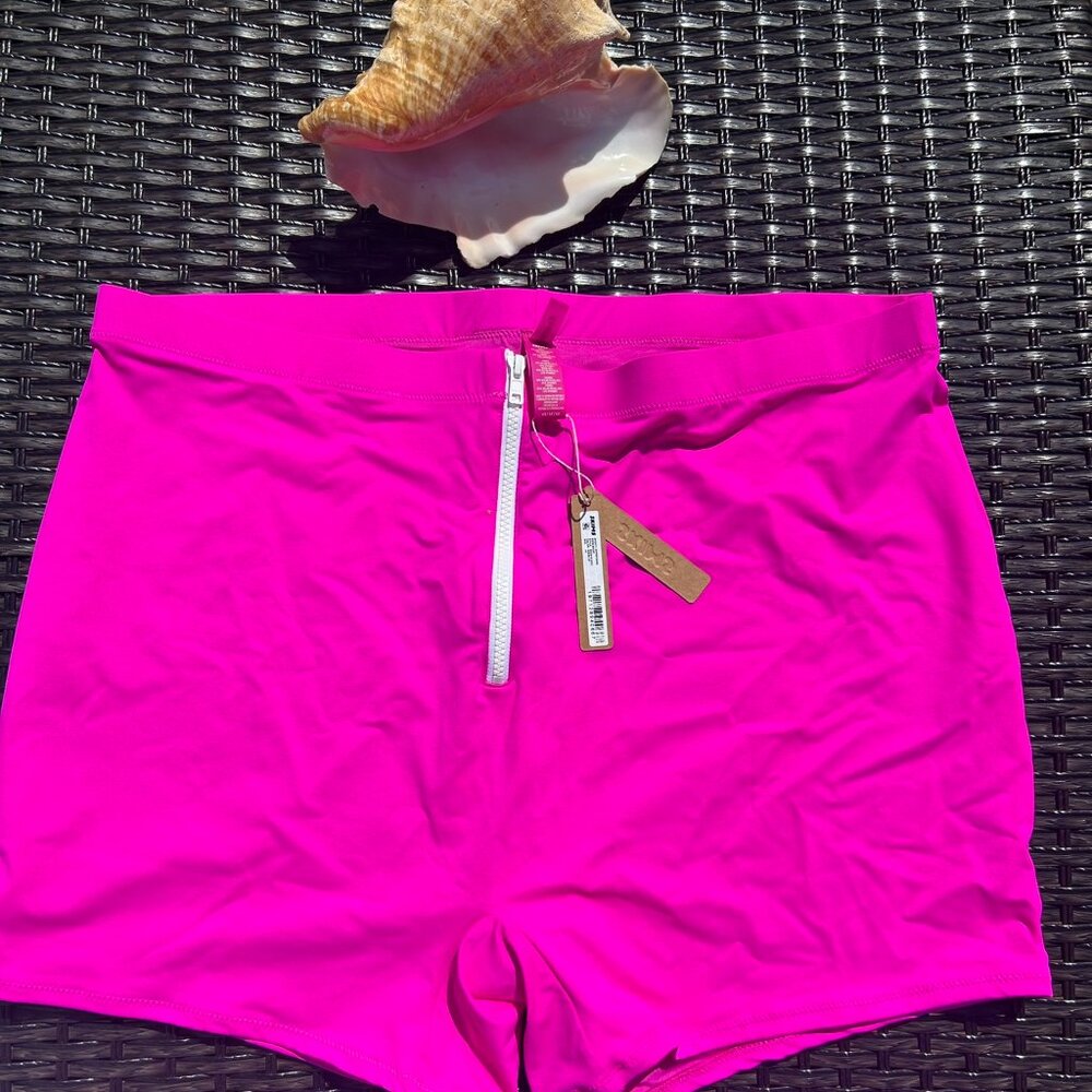 NWT SKIMS Zipper Swim Shorts in Hibiscus ! Size 4 XL BO sho 3023